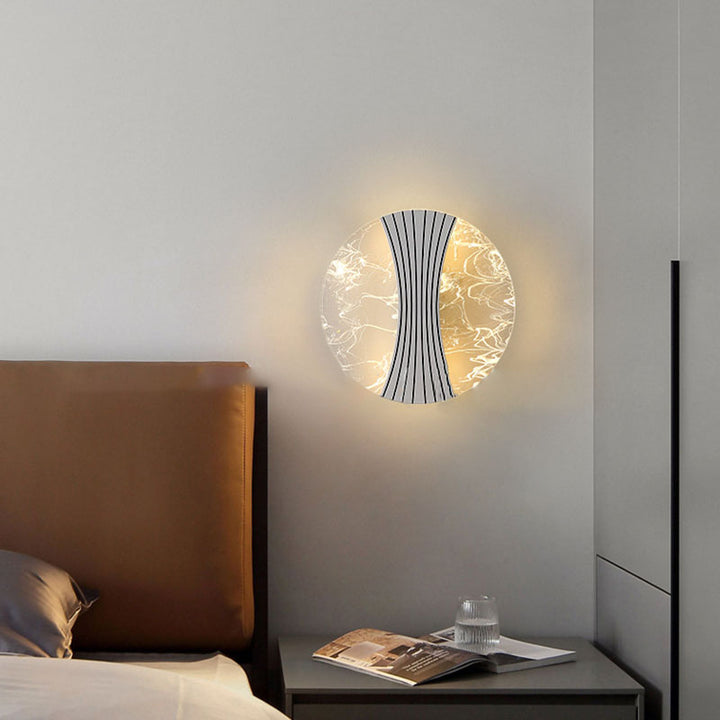 مصباح حائط LED مع ظل أكريليك مربع هندسي بنمط تموج الماء الفاخر المعاصر لغرفة المعيشة 