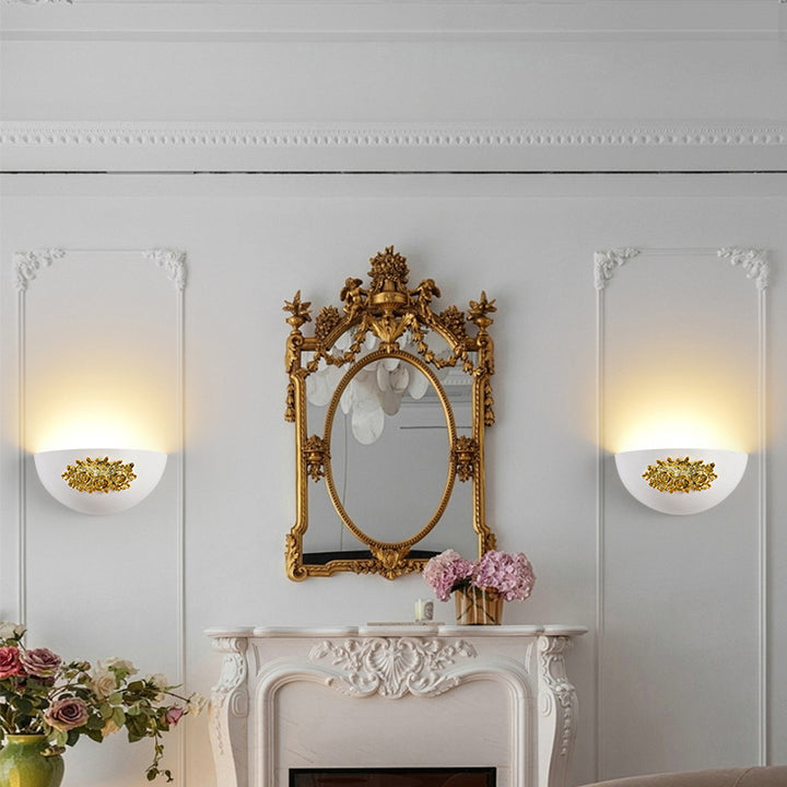 Applique murale 1 lumière avec matériel en résine sculptée en demi-cercle traditionnel français pour chambre 