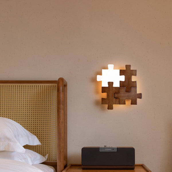 Traditionelle japanische Wandleuchte aus massivem Holz mit Acrylblock-Puzzle und LED für das Wohnzimmer 