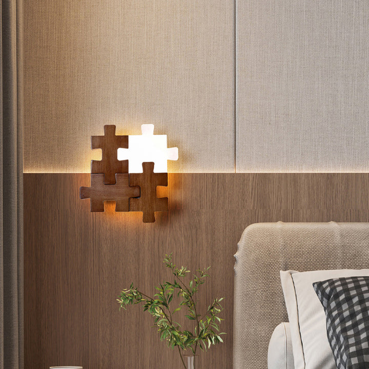 Traditionelle japanische Wandleuchte aus massivem Holz mit Acrylblock-Puzzle und LED für das Wohnzimmer 