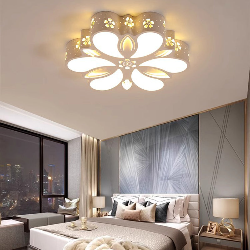 Zeitgenössische kreative Eisen-Acryl-Blumenschirm-LED-Deckenleuchte für das Schlafzimmer 
