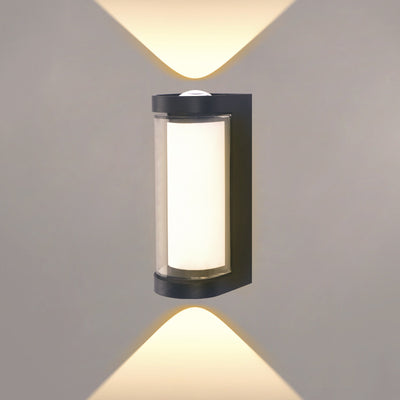 مصباح حائط خارجي LED مقاوم للماء من البلاستيك بتصميم بسيط ومعاصر للحديقة 