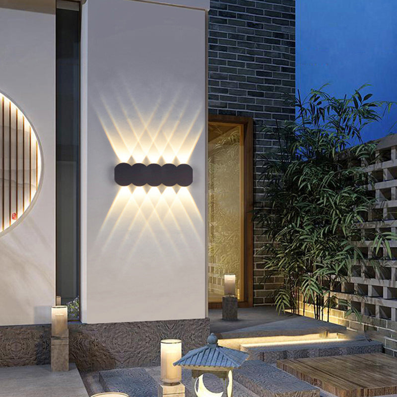 Applique murale extérieure étanche à LED avec abat-jour en forme de gourde en aluminium de simplicité contemporaine pour jardin 
