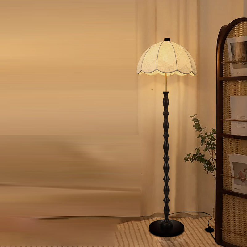 Lampe de sol contemporaine en bois et fer avec abat-jour rond en tissu rétro à 1 lumière pour salon 