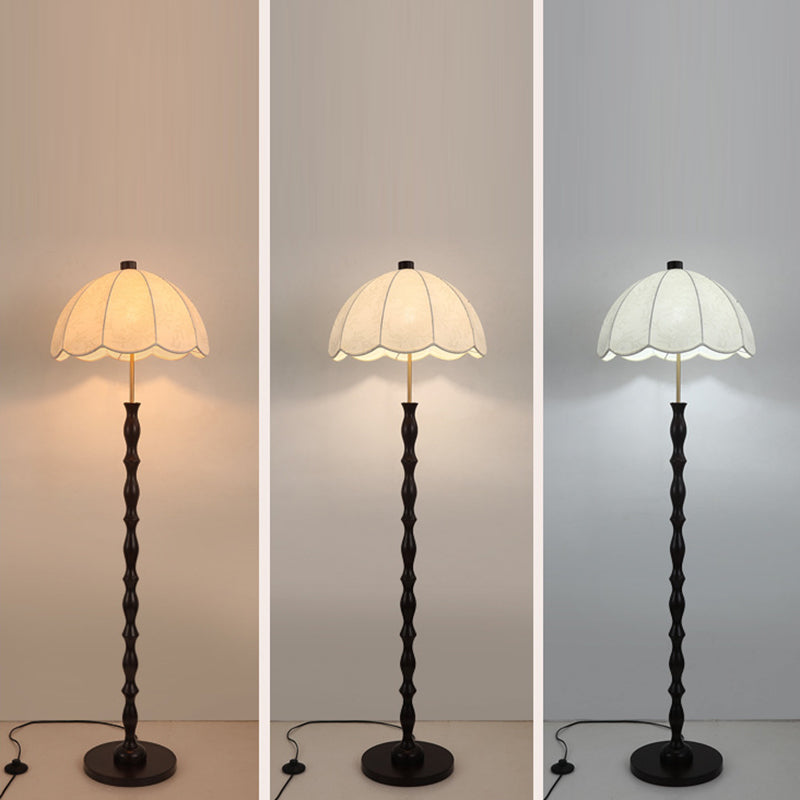 Lampe de sol contemporaine en bois et fer avec abat-jour rond en tissu rétro à 1 lumière pour salon 