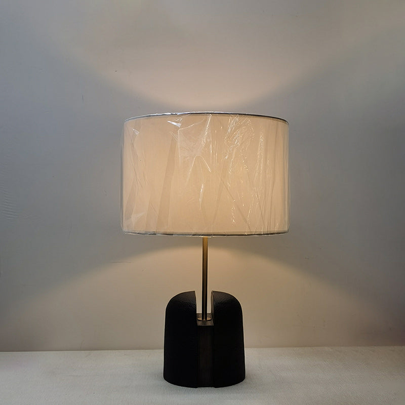 Pantalla redonda de tela europea tradicional lámpara de mesa de resina de 1 luz para dormitorio 