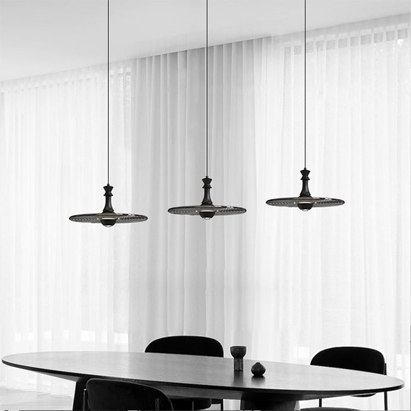 Moderne minimalistische Wasserwellen-Scheibe Aluminium Glas LED Pendelleuchte für das Wohnzimmer 