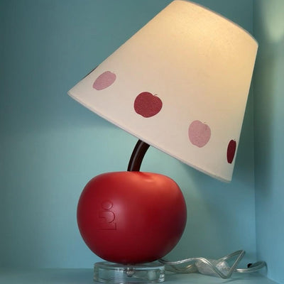 Zeitgenössische kreative geneigte Harz-Apfel-Stoffschirm 1-Licht-Tischlampe für das Schlafzimmer 