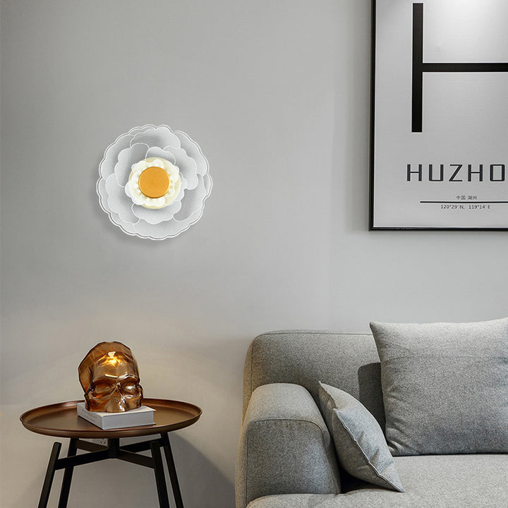 Zeitgenössische kreative Lotusblume Eisen Acryl LED Wandleuchte für das Schlafzimmer 
