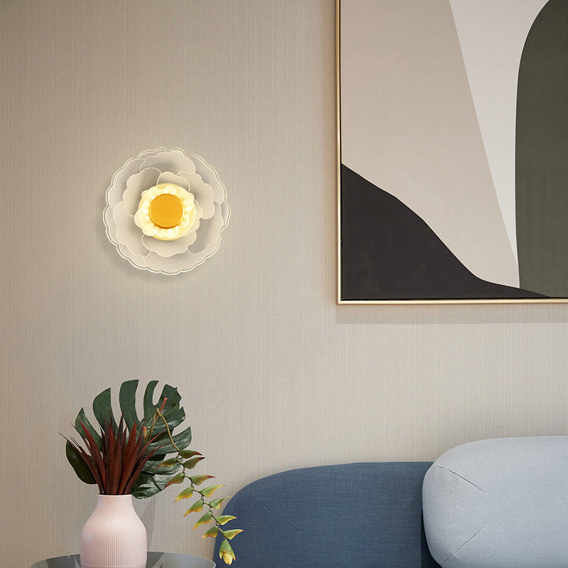 Zeitgenössische kreative Lotusblume Eisen Acryl LED Wandleuchte für das Schlafzimmer 