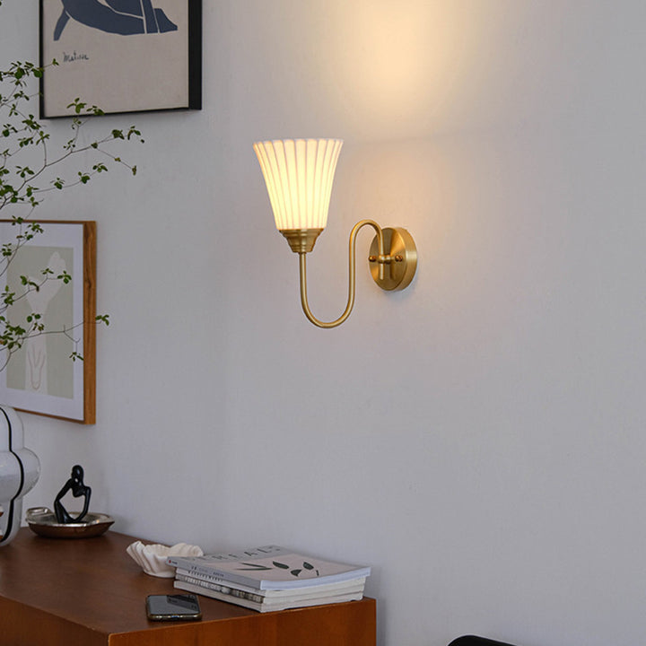 Traditional Vintage Vertical Grain Ceramic Iron 1-Light Wall Sconce Lamp For Dining Room