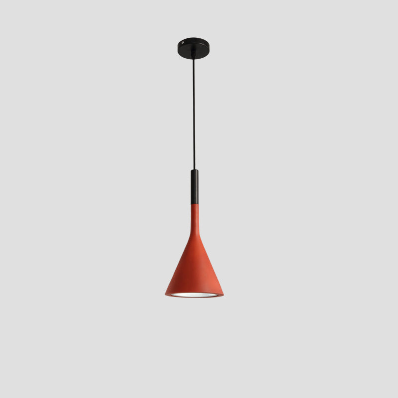 Zeitgenössische nordische Hardware-Harz-Kegelschirm 1-Licht-Pendelleuchte für das Wohnzimmer 