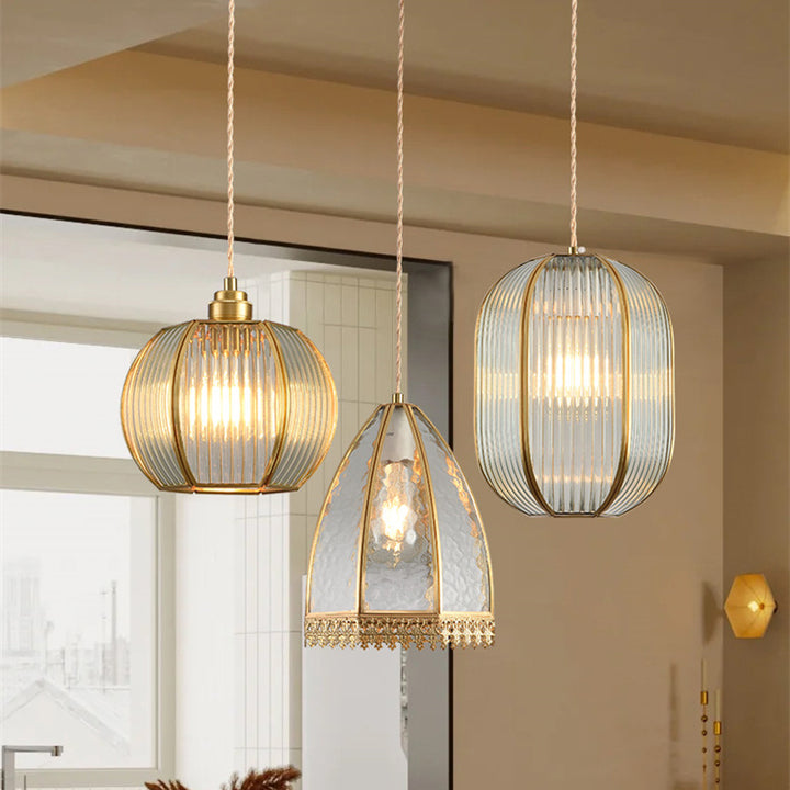 Zeitgenössische Luxus-Pendelleuchte mit vertikal gemustertem Glas, rundem Schirm und Kupfer, 1-Licht für Wohnzimmer 