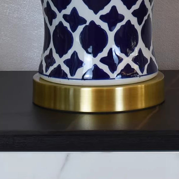 Lámpara de mesa de 1 luz con pantalla cilíndrica de tela china tradicional y base de cerámica para estudio 