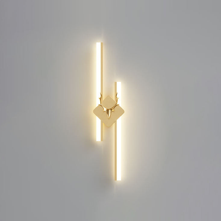 Modern Luxury Antler Aluminum Acrylic Long Strip LED Wall Sconce Lamp For Bedroom