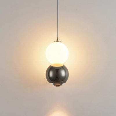 Zeitgenössische skandinavische Aluminiumkugel Acryl LED Pendelleuchte für das Wohnzimmer 