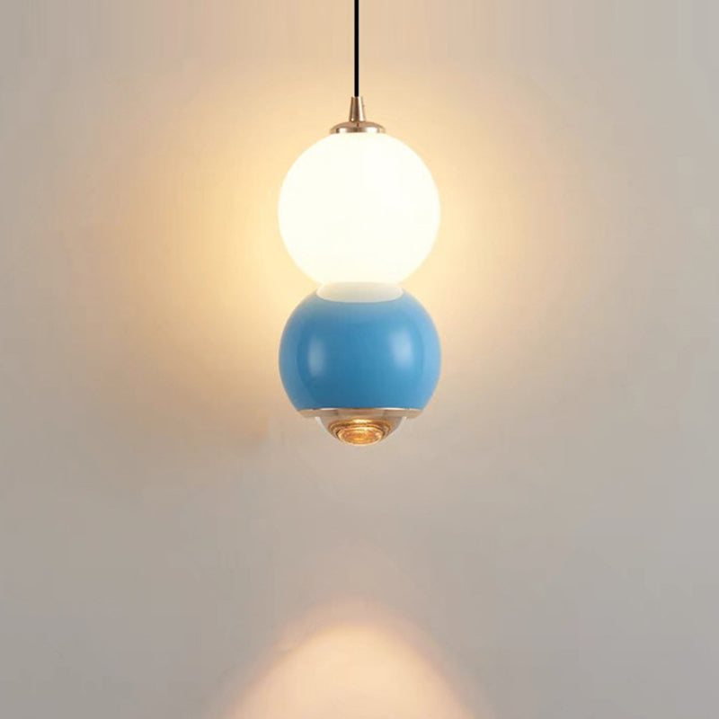 Zeitgenössische skandinavische Aluminiumkugel Acryl LED Pendelleuchte für das Wohnzimmer 