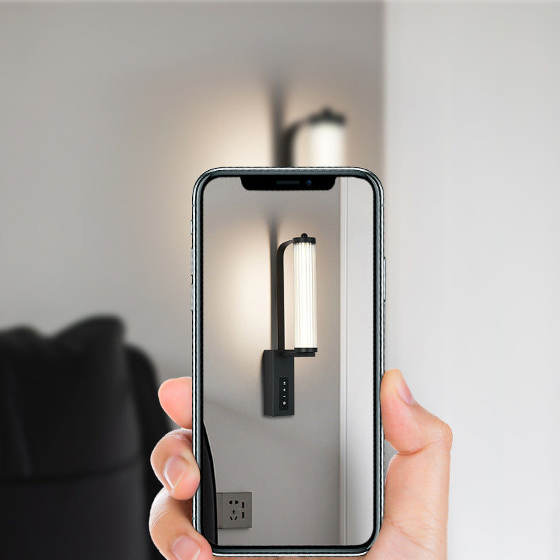 Applique murale LED contemporaine en fer de luxe avec bande longue en PVC pour chambre à coucher 