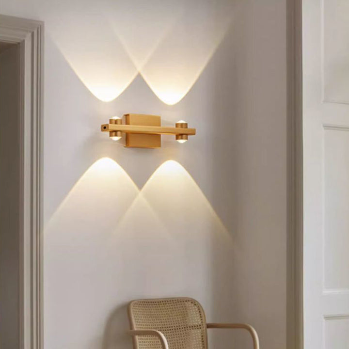 مصباح حائط مضيء لأعلى وأسفل بتصميم حديث بسيط من الألومنيوم مع إضاءة LED لغرفة النوم 
