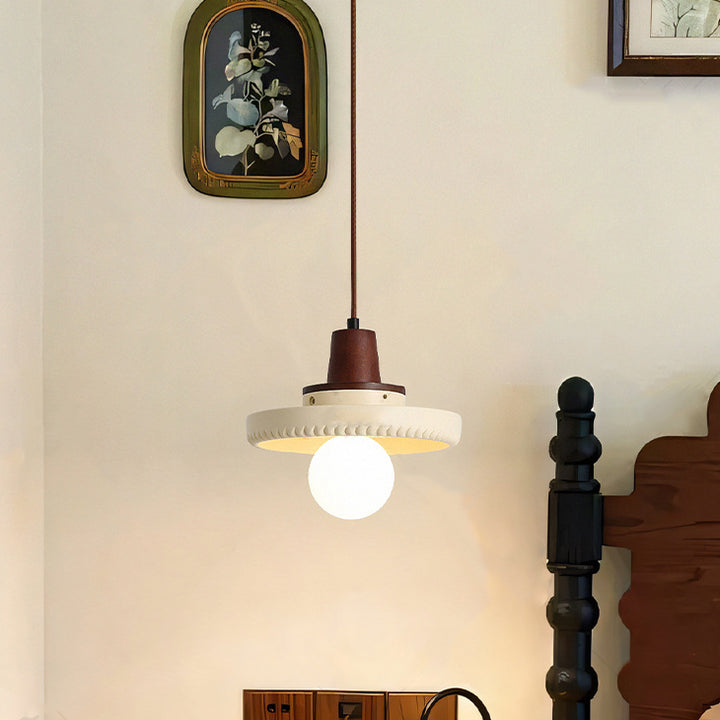Traditionelle japanische Massivholzharz-Disc 1-Licht Pendelleuchte für Wohnzimmer 