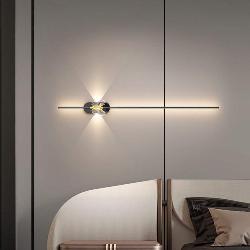 Moderne minimalistische Eisen-Aluminium-LED-Wandleuchte mit geraden Linien für das Schlafzimmer 