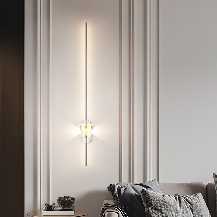 Moderne minimalistische Eisen-Aluminium-LED-Wandleuchte mit geraden Linien für das Schlafzimmer 