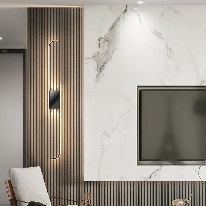 Moderne minimalistische Eisen-Aluminium-LED-Wandleuchte mit geraden Linien für das Schlafzimmer 