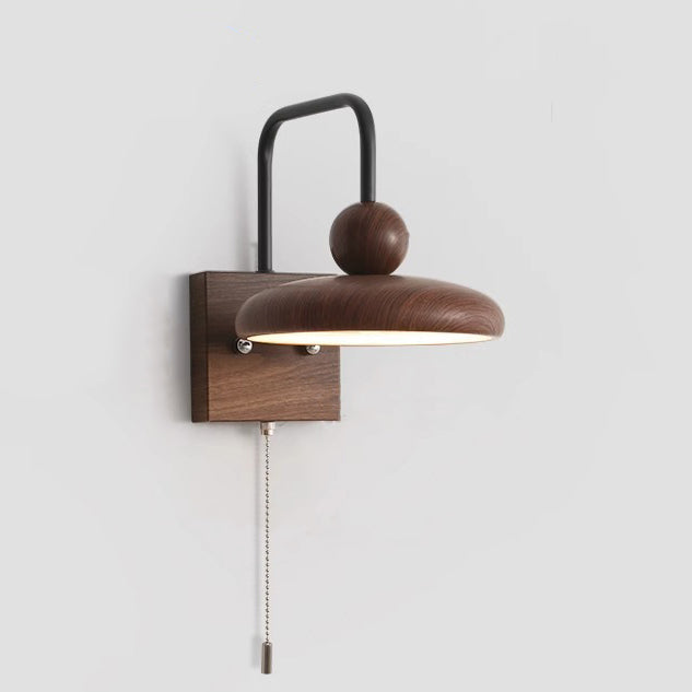 Lampe murale LED ronde en fer traditionnel français avec grain de bois de noyer pour chambre 