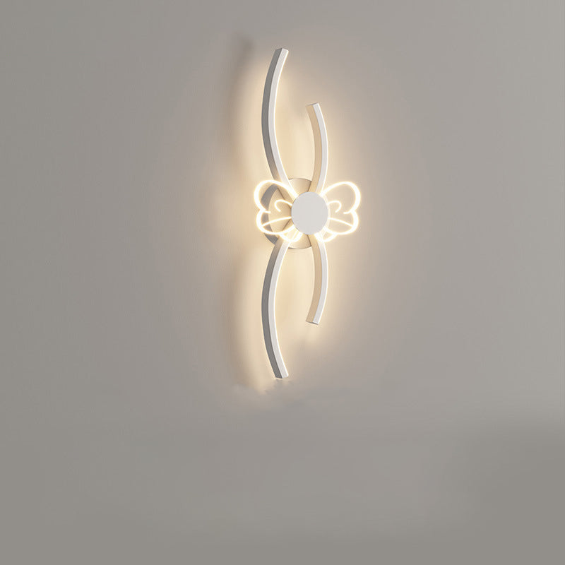 Applique murale LED en fer et acrylique de style Art Déco moderne avec abat-jour en forme de fleur pour chambre 