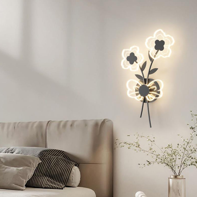 Applique murale LED en fer et acrylique de style Art Déco moderne avec abat-jour en forme de fleur pour chambre 