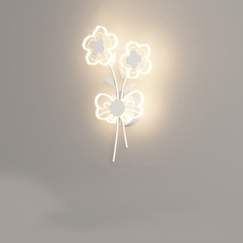 Applique murale LED en fer et acrylique de style Art Déco moderne avec abat-jour en forme de fleur pour chambre 