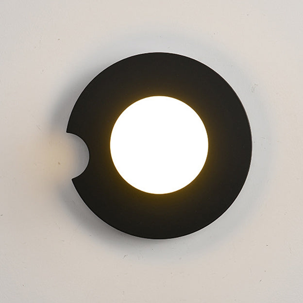 Zeitgenössische skandinavische geometrische Kreis Eisen Glas 1-Licht Wandleuchte für Wohnzimmer 