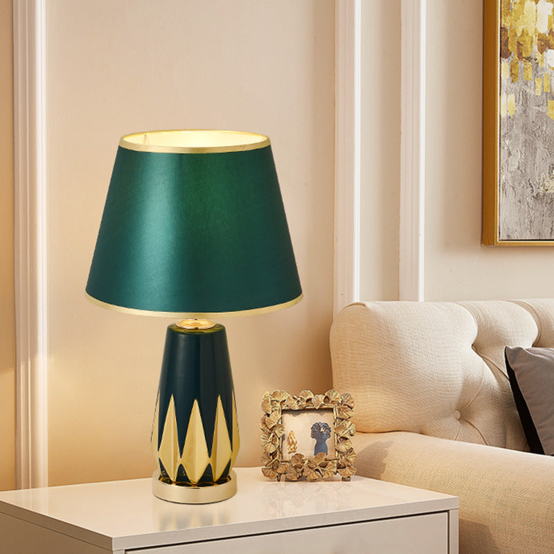 Contemporary Luxury Fabric Round Shade Ceramic Alloy 1-Light Table Lamp For Bedroom