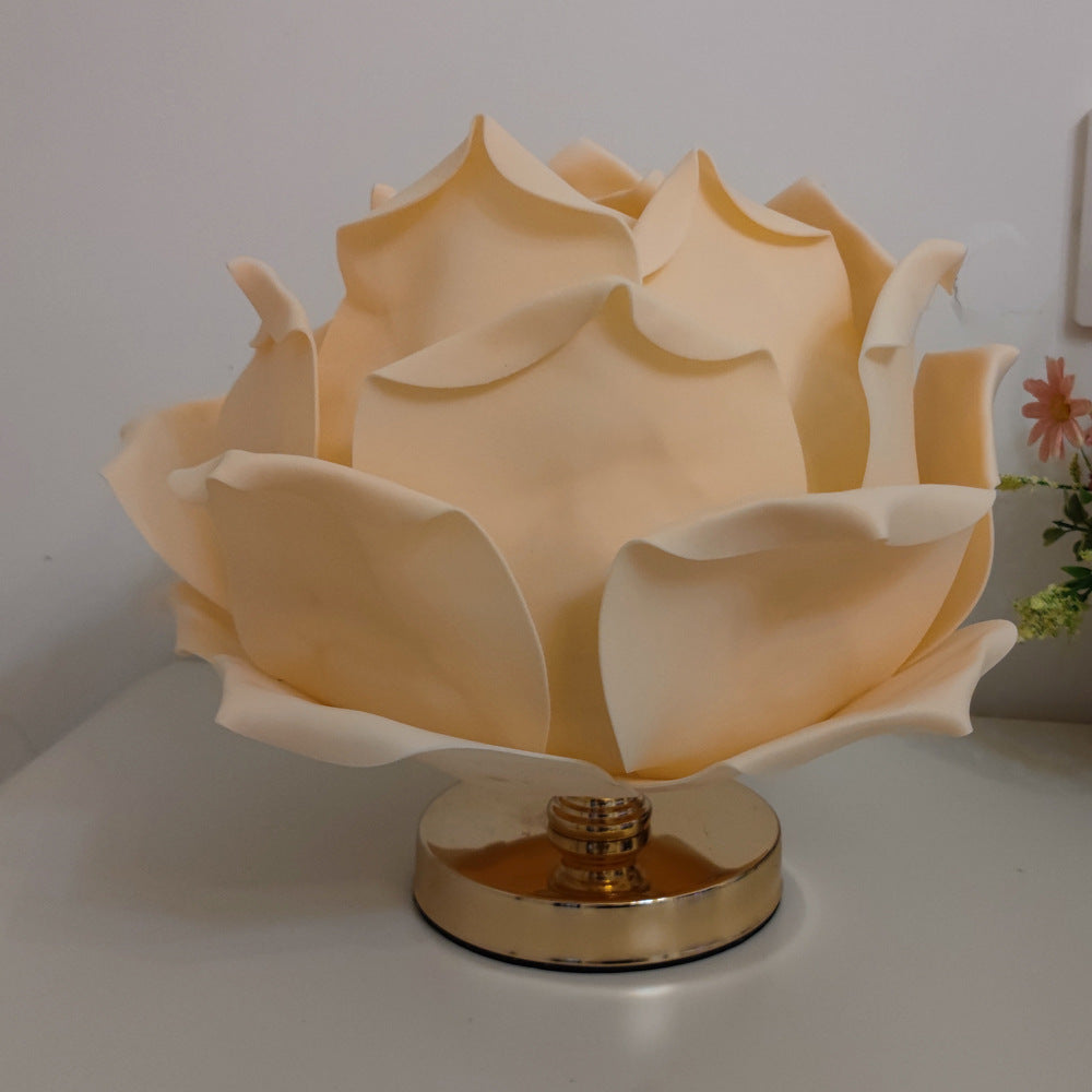 Lampe de table à 1 lumière en matériel de tissu de fleur de lotus créatif contemporain pour chambre 