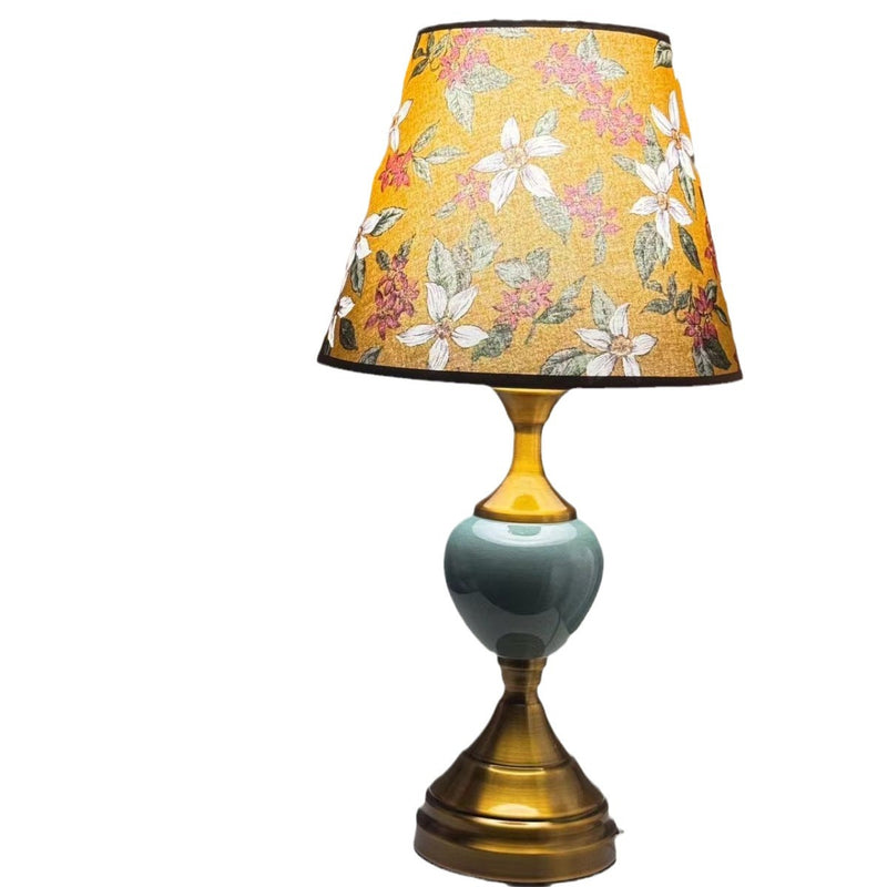 Traditional European Ceramic Hardware Base Fabric Shade 1-Light Table Lamp For Bedroom