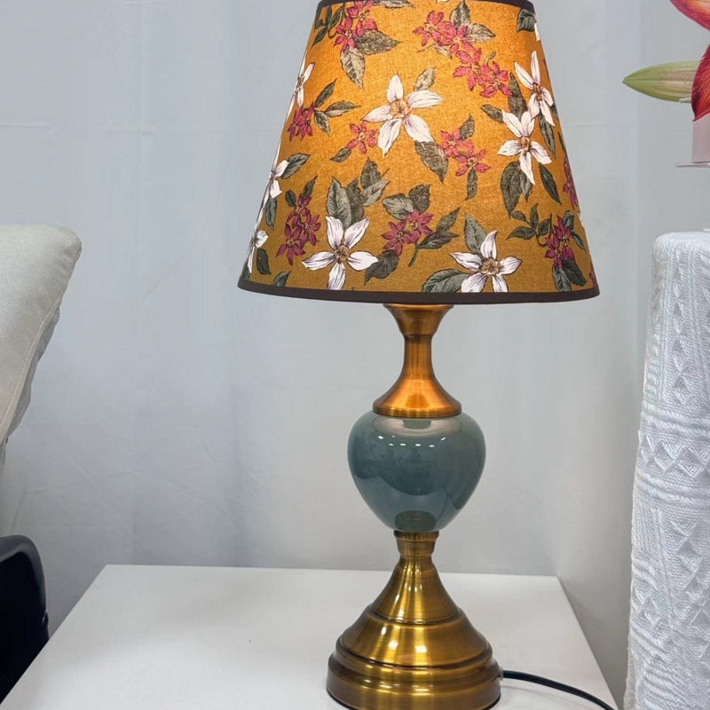 Traditional European Ceramic Hardware Base Fabric Shade 1-Light Table Lamp For Bedroom