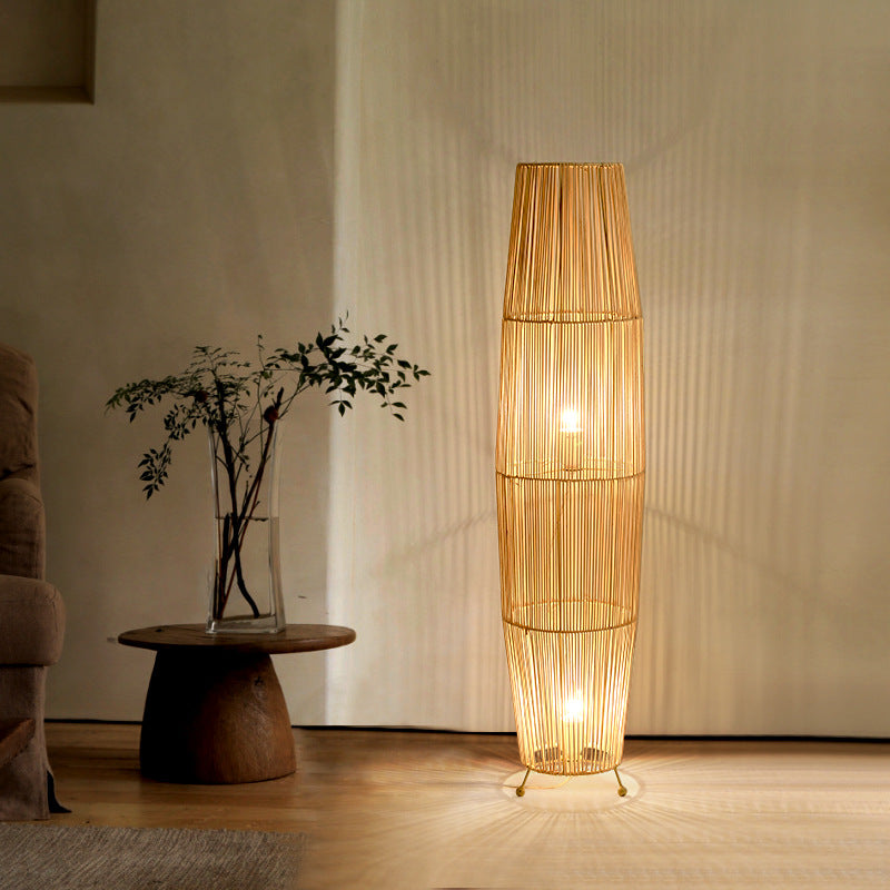 Lámpara de pie tradicional japonesa de tejido de ratán calado con columna de 2 luces para sala de estar 