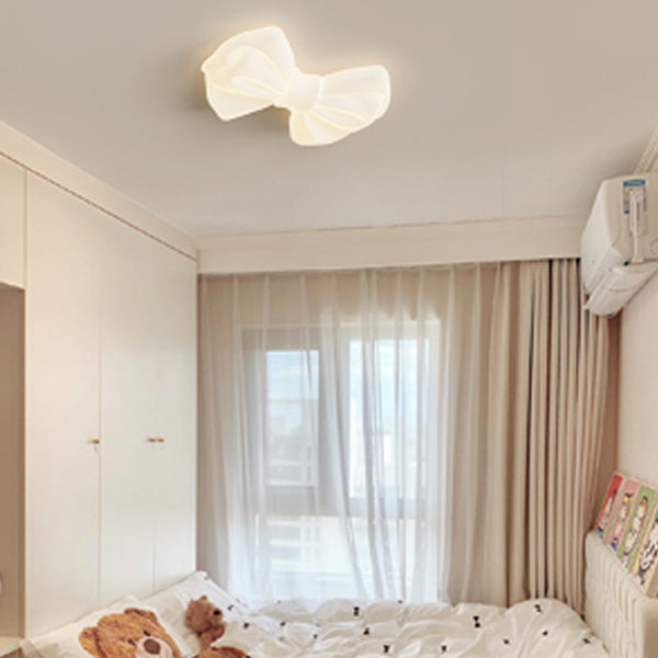 Lustre de plafond moderne avec abat-jour en fer PE créatif et nœud papillon LED pour chambre 