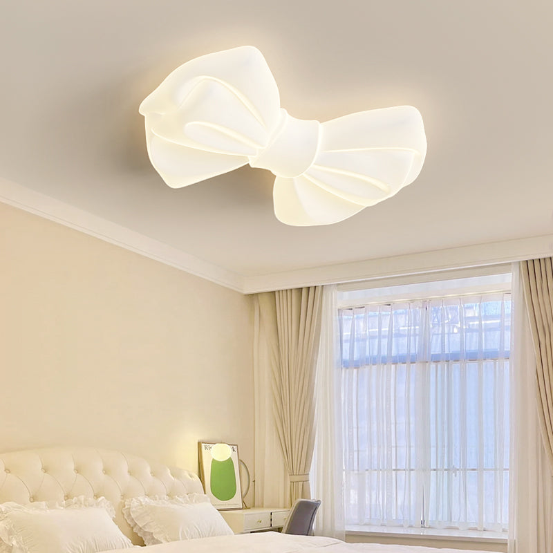 Lustre de plafond moderne avec abat-jour en fer PE créatif et nœud papillon LED pour chambre 