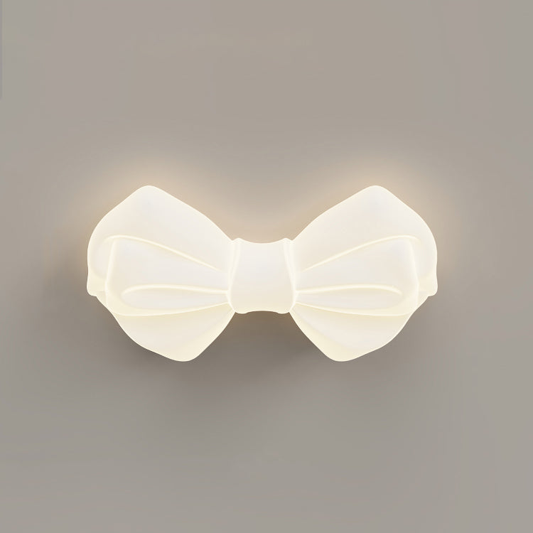 Lustre de plafond moderne avec abat-jour en fer PE créatif et nœud papillon LED pour chambre 