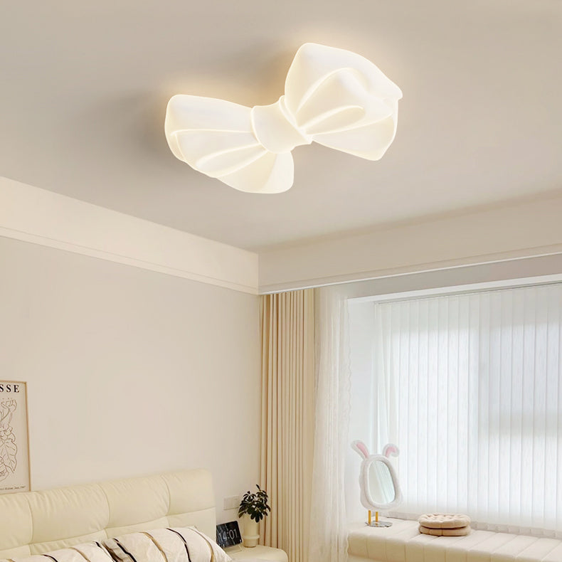 Lustre de plafond moderne avec abat-jour en fer PE créatif et nœud papillon LED pour chambre 