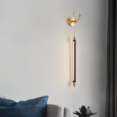 Applique murale LED en bande longue en bois massif en cuivre pleine simplicité contemporaine pour salon 