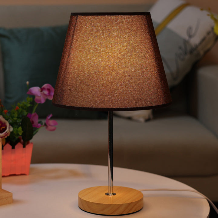Moderne Einfachheit Stoff Rundschirm Massivholz 1-Licht Tischlampe für das Schlafzimmer 