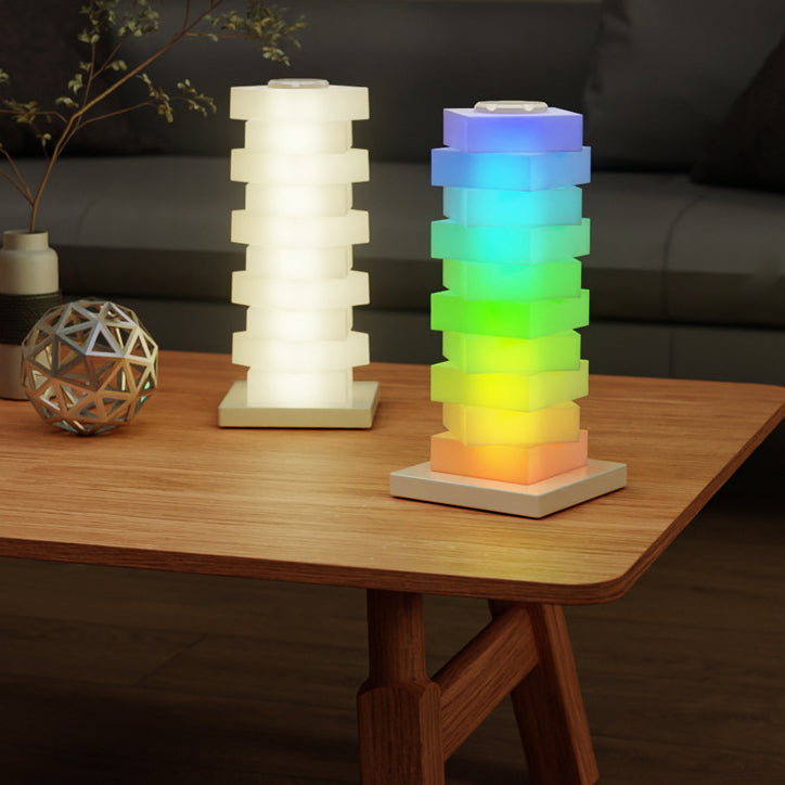 Zeitgenössische kreative Kunststoffwürfel-Stapelung kabellose Lade-USB-LED-Tischlampe für das Schlafzimmer 