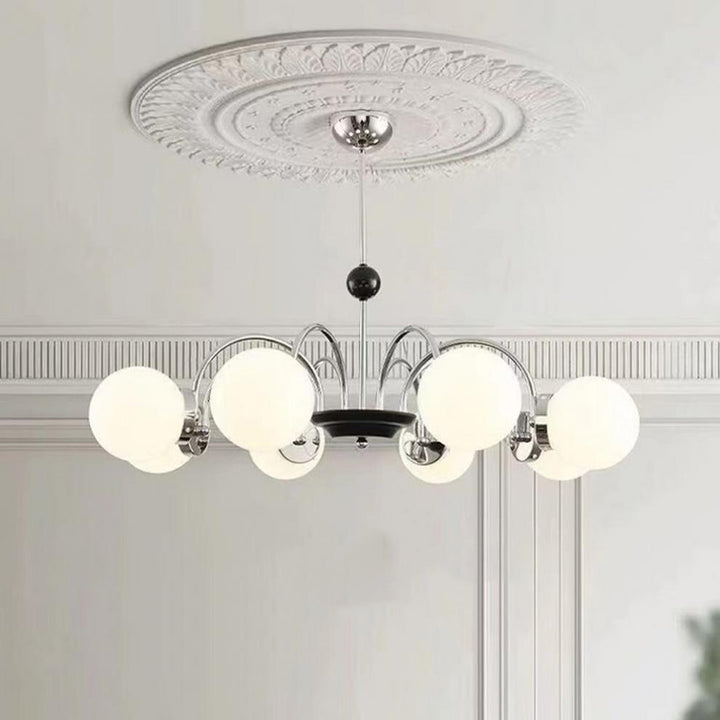 Chandelier traditionnel à 8 lumières avec abat-jour en verre et cadre en fer pour salon 