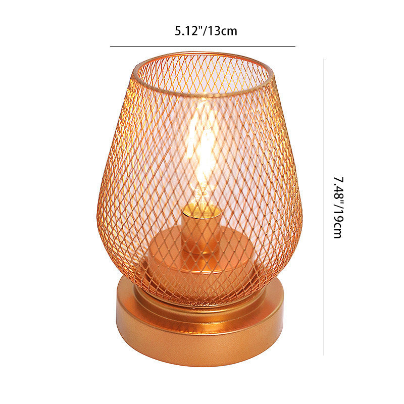 Zeitgenössische Einfachheit Rose Eisen Mesh Cup Shade LED Tischlampe für das Schlafzimmer 