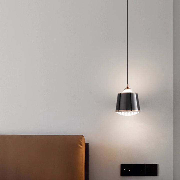 Lustre suspendu LED rond en fer acrylique nordique contemporain pour chambre à coucher 