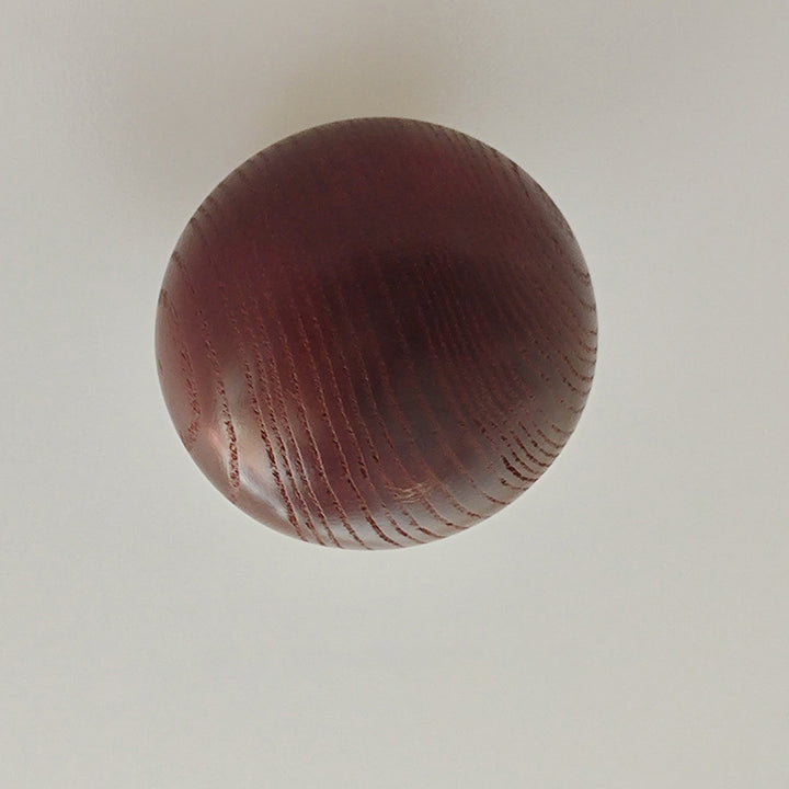 Traditionelle französische Pendelleuchte aus Eschenholz mit Stoffschirm und drei Lichtern für das Wohnzimmer 