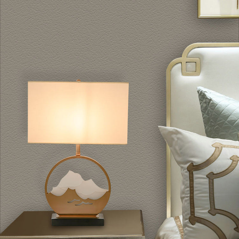Pantalla cilíndrica de tela china tradicional de hierro acrílico con 1 luz para lámpara de mesa para dormitorio 