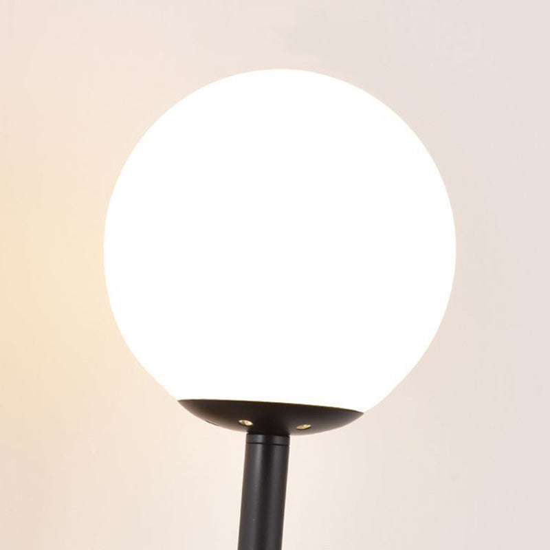 Traditionelle französische Glaskugel Schirm Hardware 1-Licht Wandleuchte für Wohnzimmer 